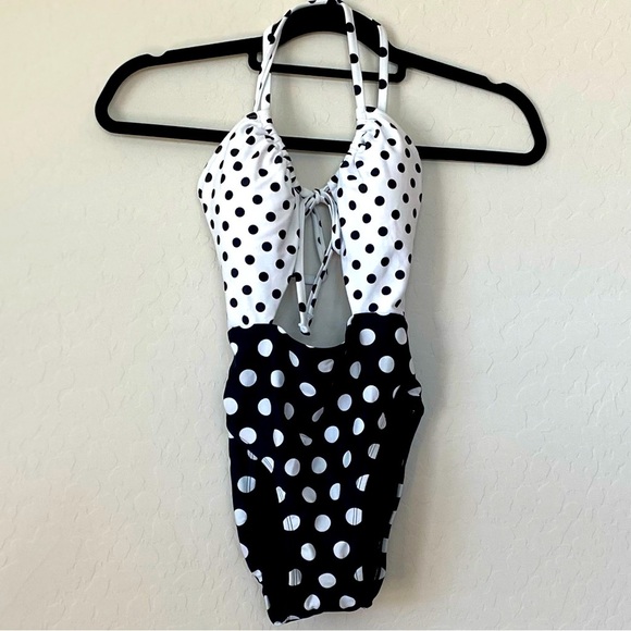 NWT Hula Honey Polka Dot One-Piece Swimsuit XS - Picture 1 of 9
